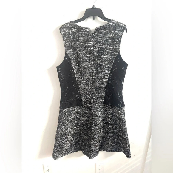 Banana Republic Dress Women’s s Fit & Flare Tweed Cocktail Sleeveless Whimsigoth - Picture 3 of 6